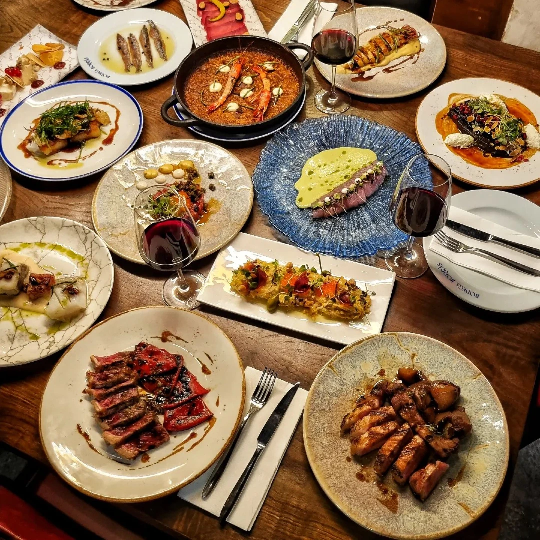 Descubre Bodega Borràs: Restaurante Único en Barcelona